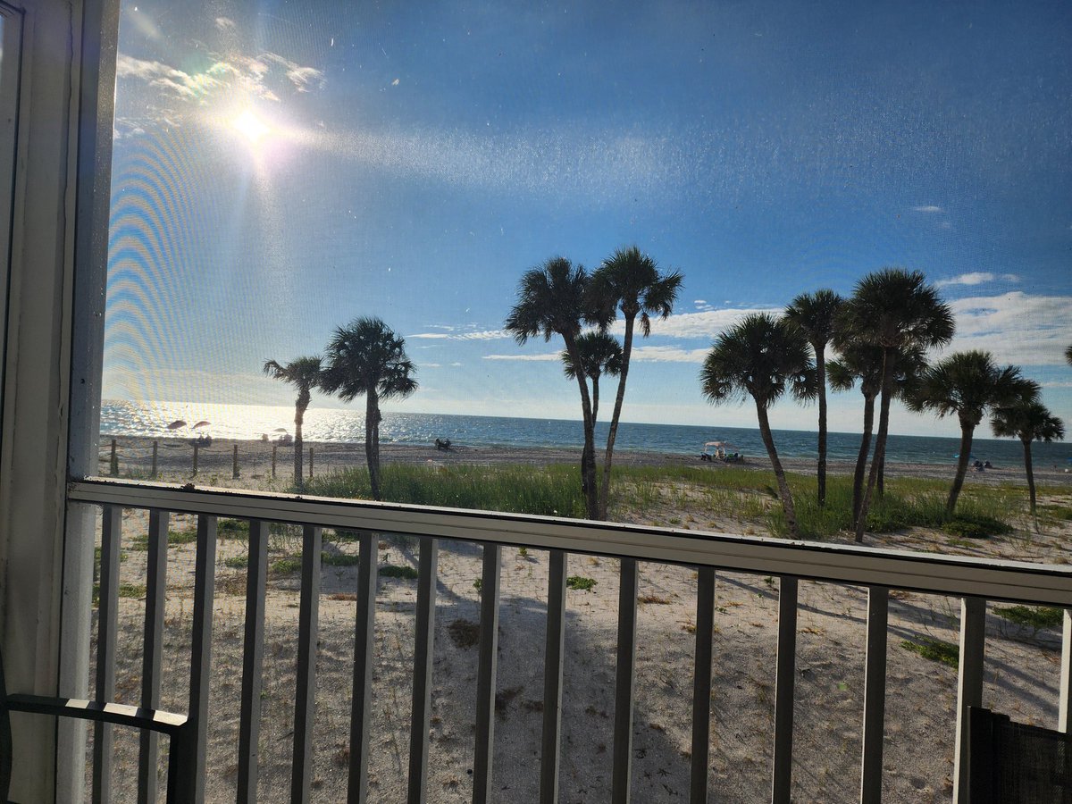 Vacation this week in Captiva.. 
Not sure why anyone ever needs to leave this State.