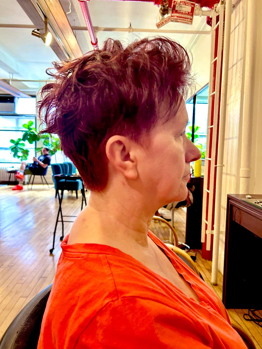 MariMatsumotoNY's tweet image. Copper mahogany #color &amp;amp; #Mohawk short haircut✂️❤️‍🔥 #26thstreet #NewYork #haircut #shorthair