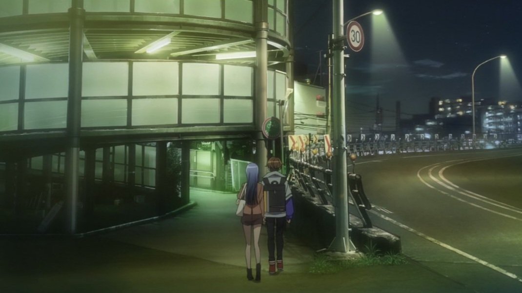 yosizo's tweet image. 帰宅途中で立ち寄った府中本町駅前で、はからずも「#永久のユウグレ」0話の聖地巡礼。文明崩壊前の世界はまんまでした🙇