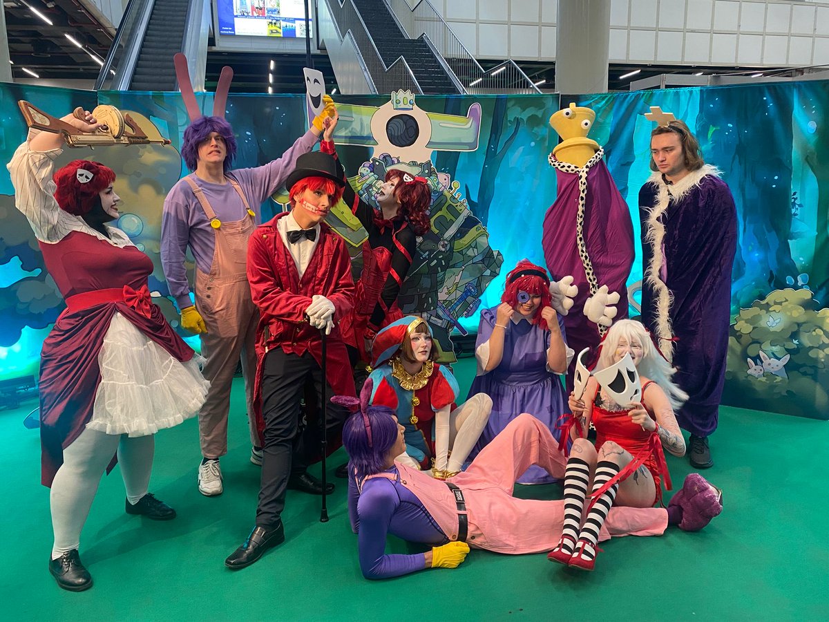 kenmatrix_'s tweet image. “conventions will always heal something they didn’t break” ❤️ (i look so aah in the first 2 pics I’m sowwy ;w; I’m the Ragatha!) 
I love everyone here so much, I love all the friends I made and had the time of my life. Thank you so much&amp;lt;3
#TADC #TADCCosplay  #POLARIS2025