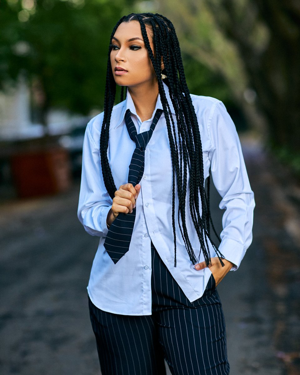 myeko_babalwa's tweet image. My smart and gorgeous fave 🔥🔥
PRESSED BY ASHLEY OGLE
ASHLEY OGLE SHINES FOREVER
#TheTopicAshleyOgle
#AshleyOgleUnbothered