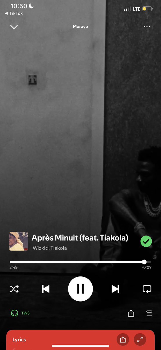 Osaromirac81925's tweet image. One of my #BEST song in MORAYO ALBUM 💿 ❤️🦅