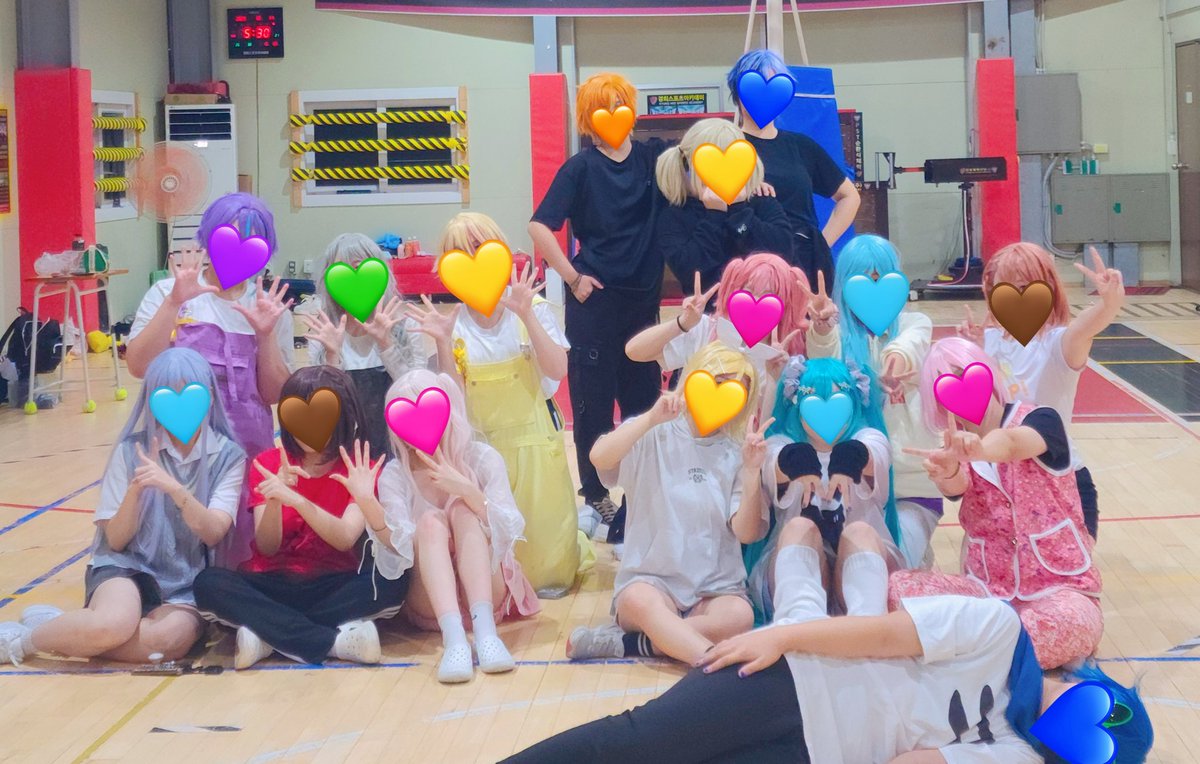 #다_놀았다_세카이_한_바퀴
#다_같이_놀자_세카이_한_바퀴
모두의 광대 카이토로 일?단?은? 메인 진행자로 갔다왔는데... 다들 재밌으?셨?죠? 🥹