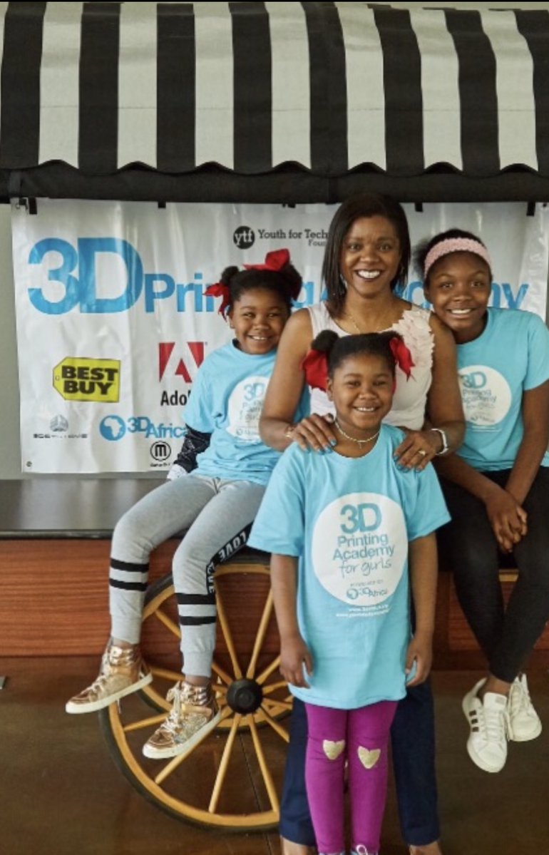njidekaharry's tweet image. On this #DayOfTheGirl, I celebrate my daughtersโnow grown and flownโwhoโve walked beside me in my journey as an #EdTech founder and leader to empower girls in tech. From #STEM researchers to glider pilots they remind me: #Steminists donโt just imagine the futureโthey build it. ๐โฆ