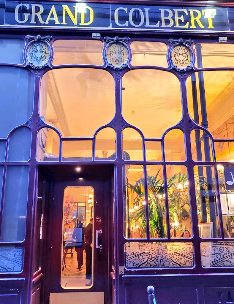 MichelleMoggio's tweet photo. Remembering #DianeKeaton & her unforgettable meal at #LeGrandColbert in #Paris #SomethingsGottaGive #TheParisEffect #movie https://t.co/nQh1McaiUb
