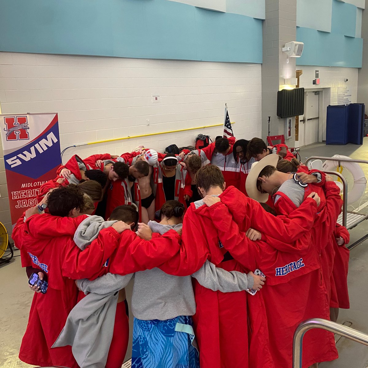 A team that prays together…
#StrongerTogether
#BuildingALegacy 
#SwimFamily
#Uncommon