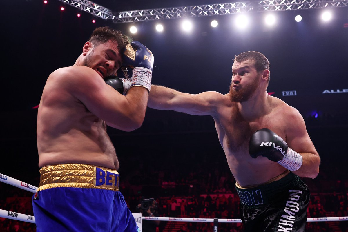 Dave Allen is beaten by Arslanbek Makhmudov in Sheffield via UD.

#boxing #boxingnews