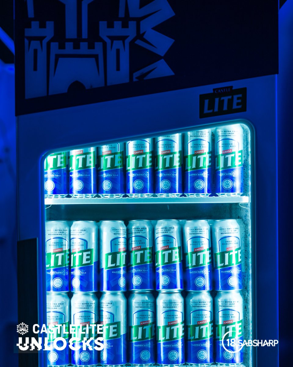 castlelitesa's tweet image. Travis Scott took us all the way up. One would say he made us "the highest in the room". 

Tell us how many times he performed Fein for ebanda mpo, using #CastleLiteUnlocks. 🥶