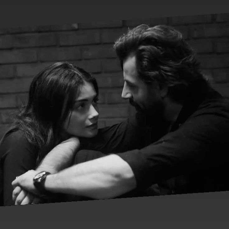reemaa0200's tweet image. لك وحشة ميعادها آخر الليل
لا نامت عيون البشر أسهرتني..♥️

 #بوح_آخر_الليل