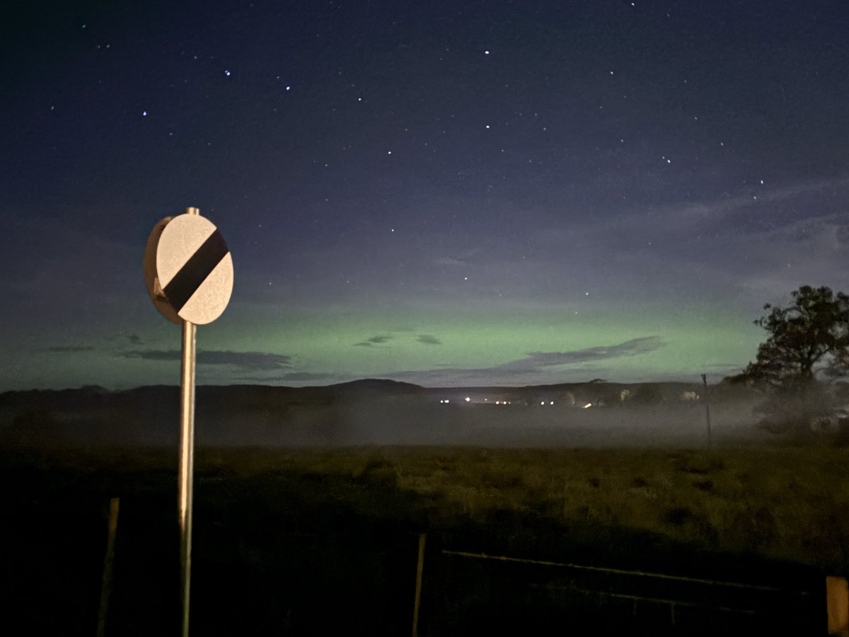 kazza077's tweet image. #Auroa #moon #foggy #lochomond