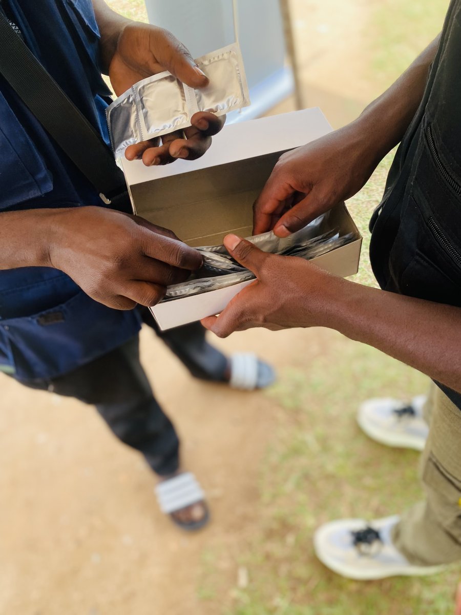 IyesYouthImpact's tweet photo. 📢|HIGHLIGHTS| 2️⃣
At #Matyazo, we continued offering free HIV testing, #SRHR sensitization, and condom distribution, reaching even more youth.
Our volunteers led open discussions on safe practices and gender equality, making SRHR learning practical and relatable.
#SayYesToIyes https://t.co/Qo7KwnGH2d