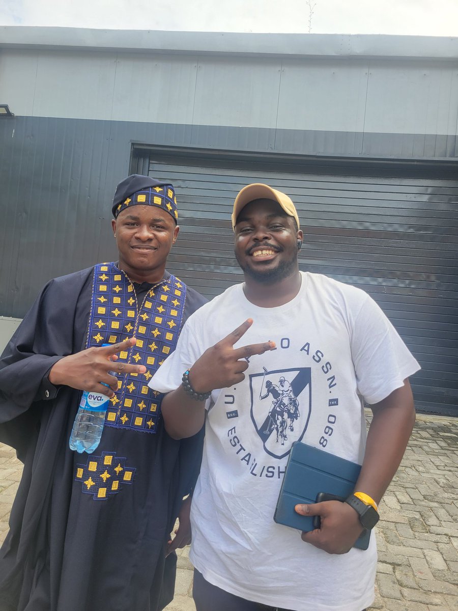 Finally, I got to link up with my Dev- rel friend... it was nice linking up with <a href="/DefiDevrel/">DefiDevrel.base.eth</a> ..