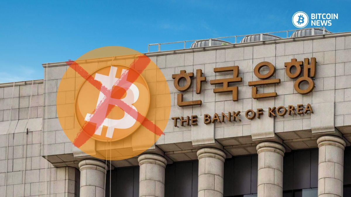 BitcoinNewsCom's tweet photo. NEW: 🇰🇷 South Korea’s National Tax Service has warned crypto holders: fail to settle tax debts and officers may seize cold wallets during home searches. 

The NTS says it can trace on-chain activity with blockchain analysis tools and, when it suspects coins are hidden offline, inspect homes and confiscate hard drives, cold wallets or PCs. 

The move follows longrunning campaigns against crypto tax evasion on local exchanges and comes as enforcement is being broadened to include citizens delinquent on utility bills and traffic fines.
