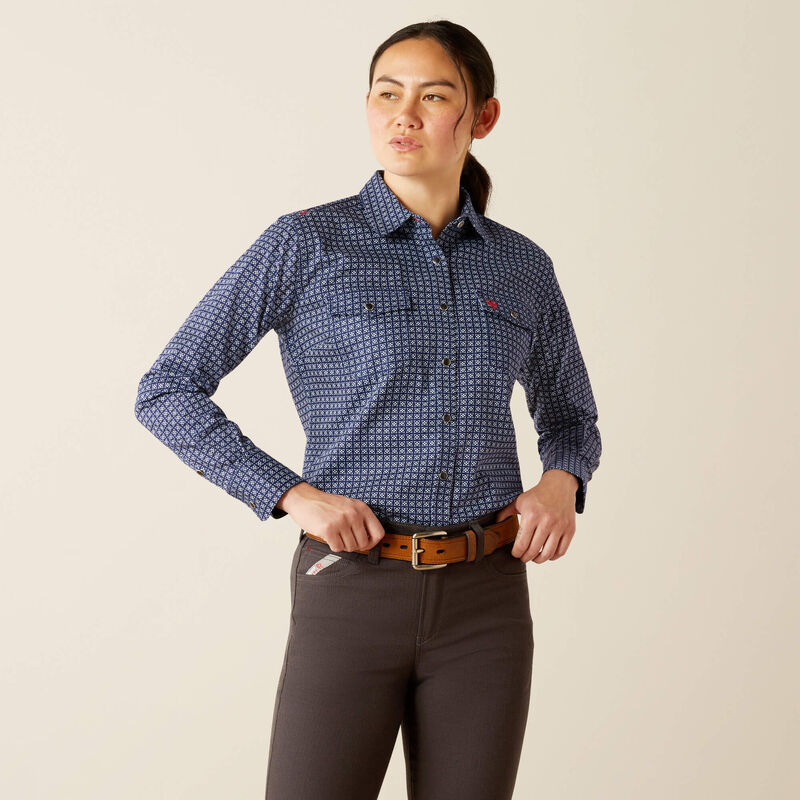 deal_vista's tweet image. FR Beverly Snap Work Shirt $71.99, 20% off! 
#WorkSafe #DurableStyle  

sovrn.co/hil4dpl
