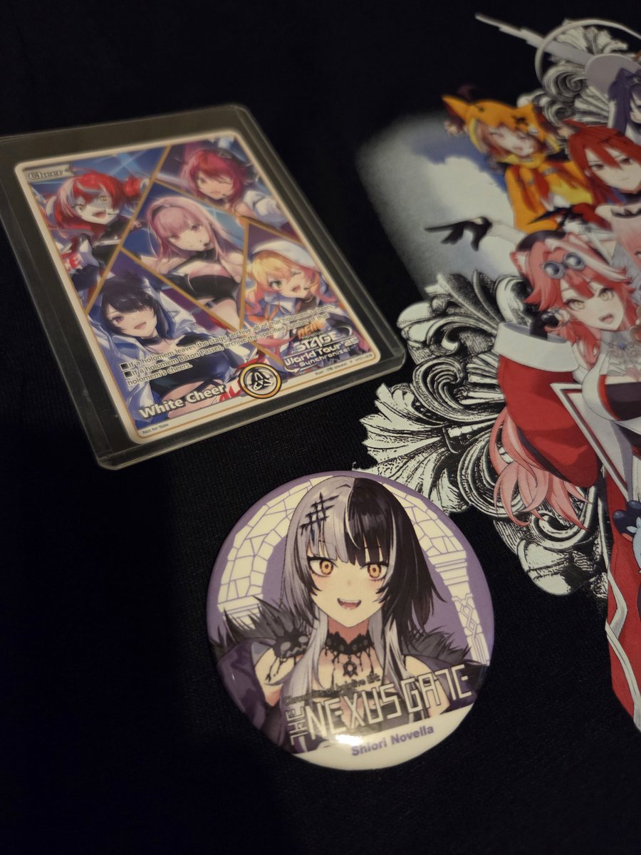 vxpyrs's tweet image. Went to nexus gate today and won my badge gacha for advent 😌

#holoPopNEXUS