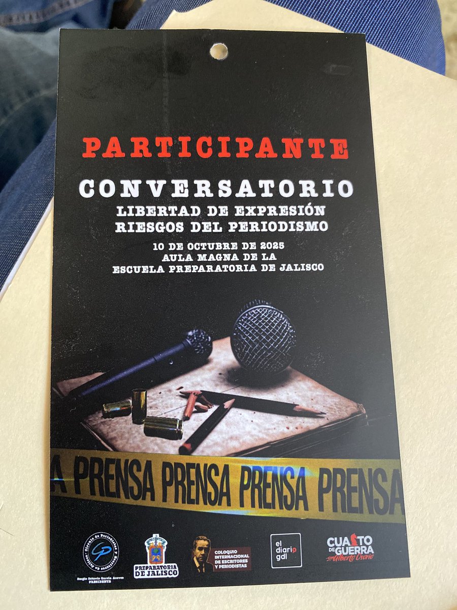 robertocuencav's tweet photo. Conversatorio “Libertad de expresión: Riesgo del Periodismo”
@PrepaJalisco @DiariodeGDL @EmilioGonzalez https://t.co/6b4zfO9Wt6