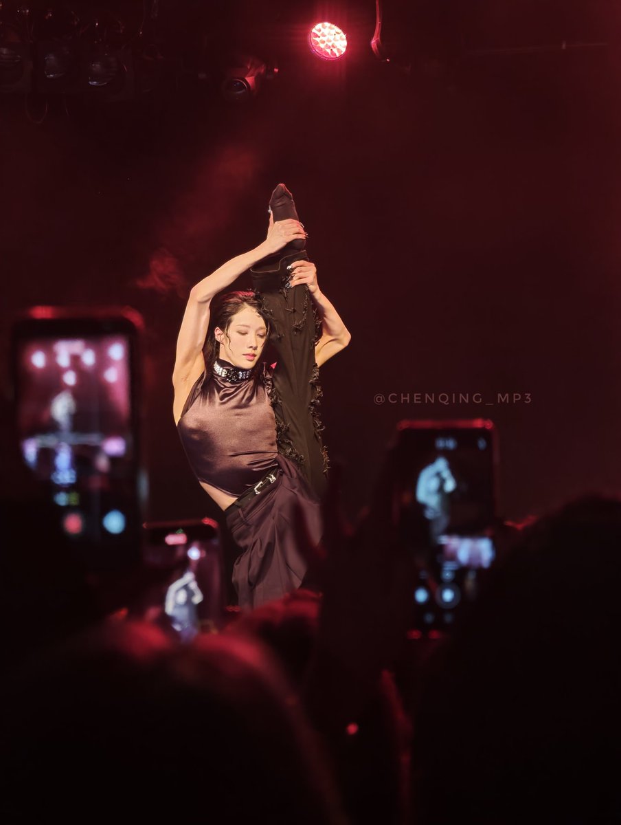 chenqing_mp3's tweet image. all eyes on #RUI

#XLOV #XLOVinBerlin