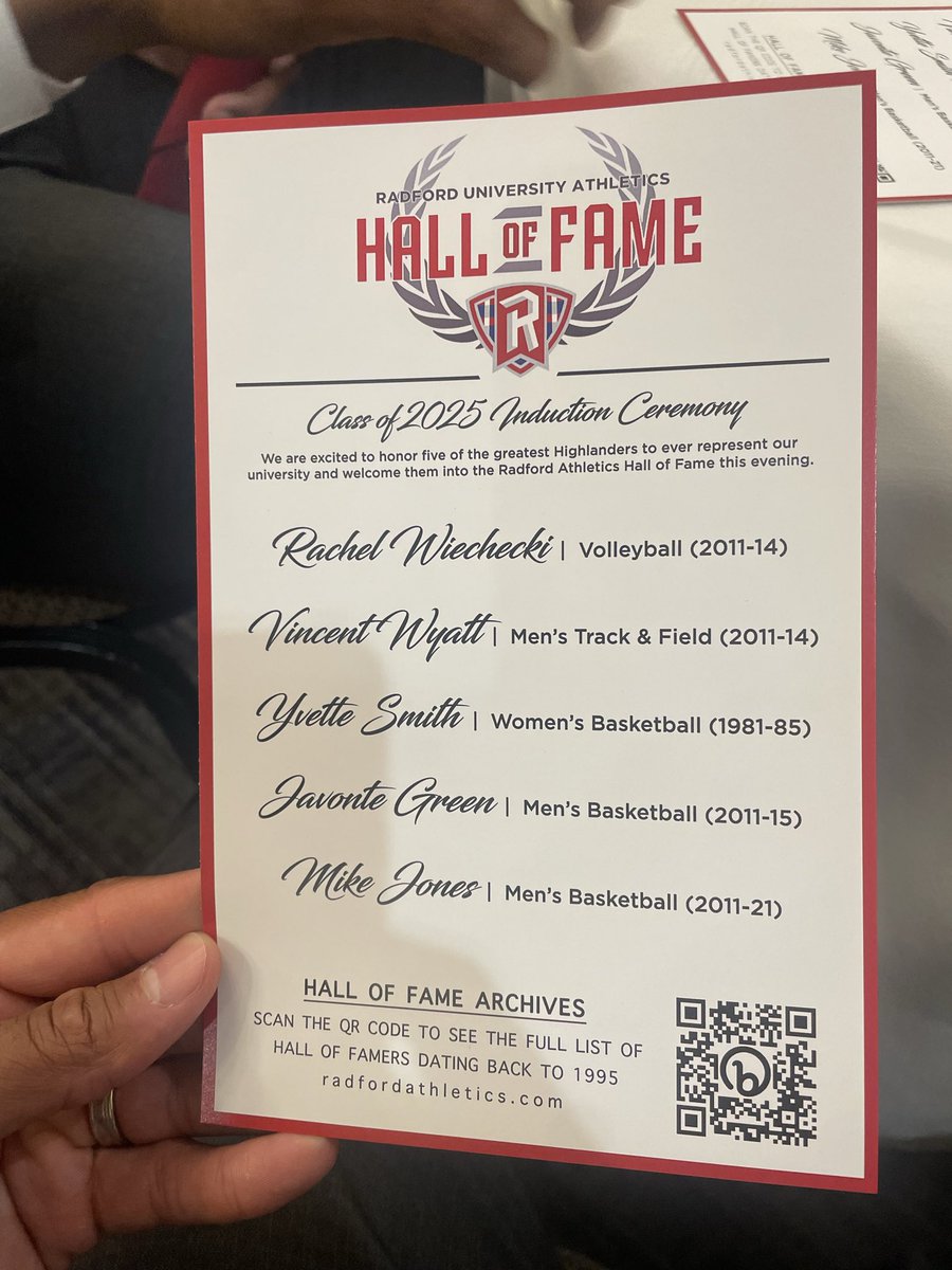 UNCG Basketball tweet media