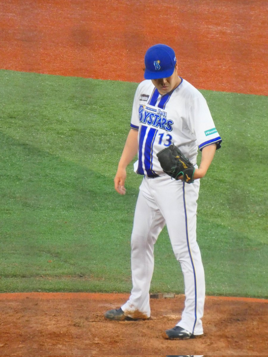 kasumi0_0sou's tweet image. 1回2奪三振！三者凡退!!!かっっこよかったあーー💙

2025.10.11 横浜スタジアム
#baystars
#伊勢大夢