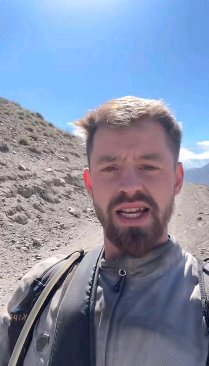 जन–जि प्रदर्शनमा इङ्ल्यान्डको ठूलो चलखेल भएको समाचार आएको छ।सेप्टेम्बर ८ मा एउटा गोप्य एजेण्ट जसको नाम "Wehatethecold" हो, सो आन्दोलनमा उनको सहभागिता रहस्यमयी रहेको पाइएको छ।
उनले भिडियो बनाएर विश्वसामु नेपालको आन्दोल देखाउँदा उनि रहस्यमय रहेको पाइएको छ।
स्रोत: कन्सपरेरी समाचार।