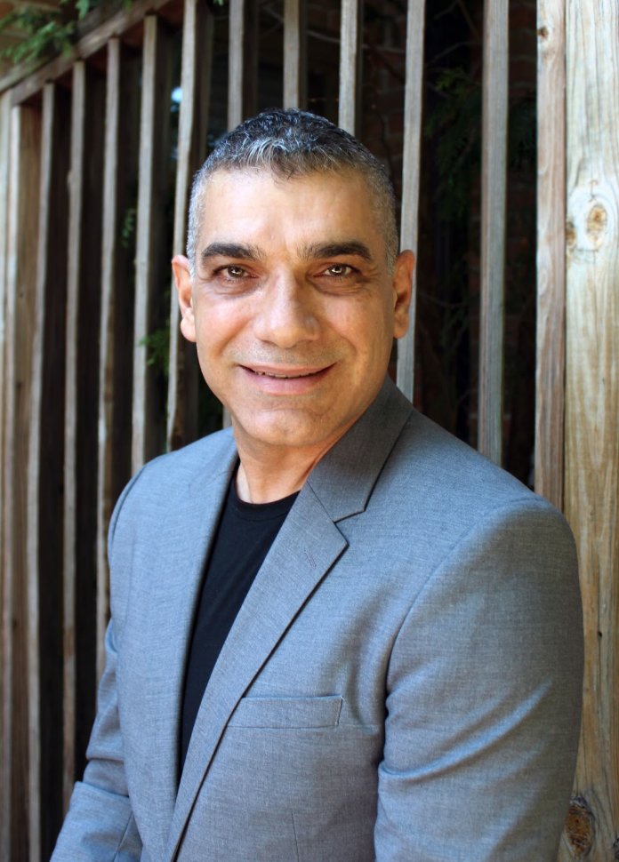 iashouston's tweet image. “𝑻𝒉𝒆 𝑰𝒔𝒍𝒂𝒎𝒊𝒄 𝑨𝒓𝒕𝒔 𝑭𝒆𝒔𝒕𝒊𝒗𝒂𝒍 𝒊𝒏 𝑯𝒐𝒖𝒔𝒕𝒐𝒏 𝒈𝒓𝒆𝒂𝒕 𝒈𝒂𝒕𝒉𝒆𝒓𝒊𝒏𝒈 𝒇𝒐𝒓 𝒂 𝒈𝒓𝒆𝒂𝒕𝒆𝒓 𝒄𝒂𝒖𝒔𝒆” - Harouth Bastajian
#IslamicArt #ArabicScript #CulturalArt #HoustonArtScene #IslamicArtsFestival #InspiringArtists #ModernCalligraphy #Houston