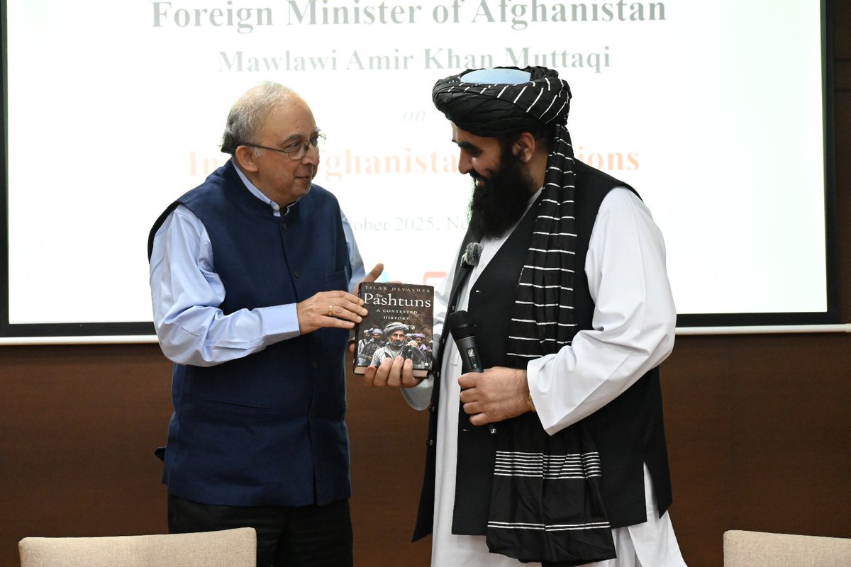 tilakdevasher1's tweet image. Thanks to @vifindia I presented a copy of my book ‘The Pashtuns:A Contested History’ to the visiting Afghan Foreign Minister Amir Khan Muttaqi.