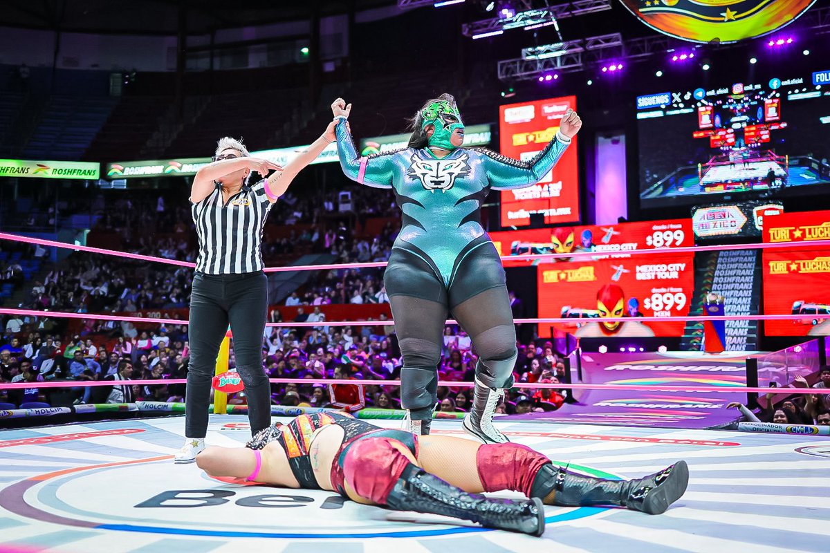 dosdossolodos's tweet image. Todo lo que nos dejó el último CMLL Viernes Espectacular #cmllviernesespectacular 
👇

dosdossolodos.com/2025/10/11/res…