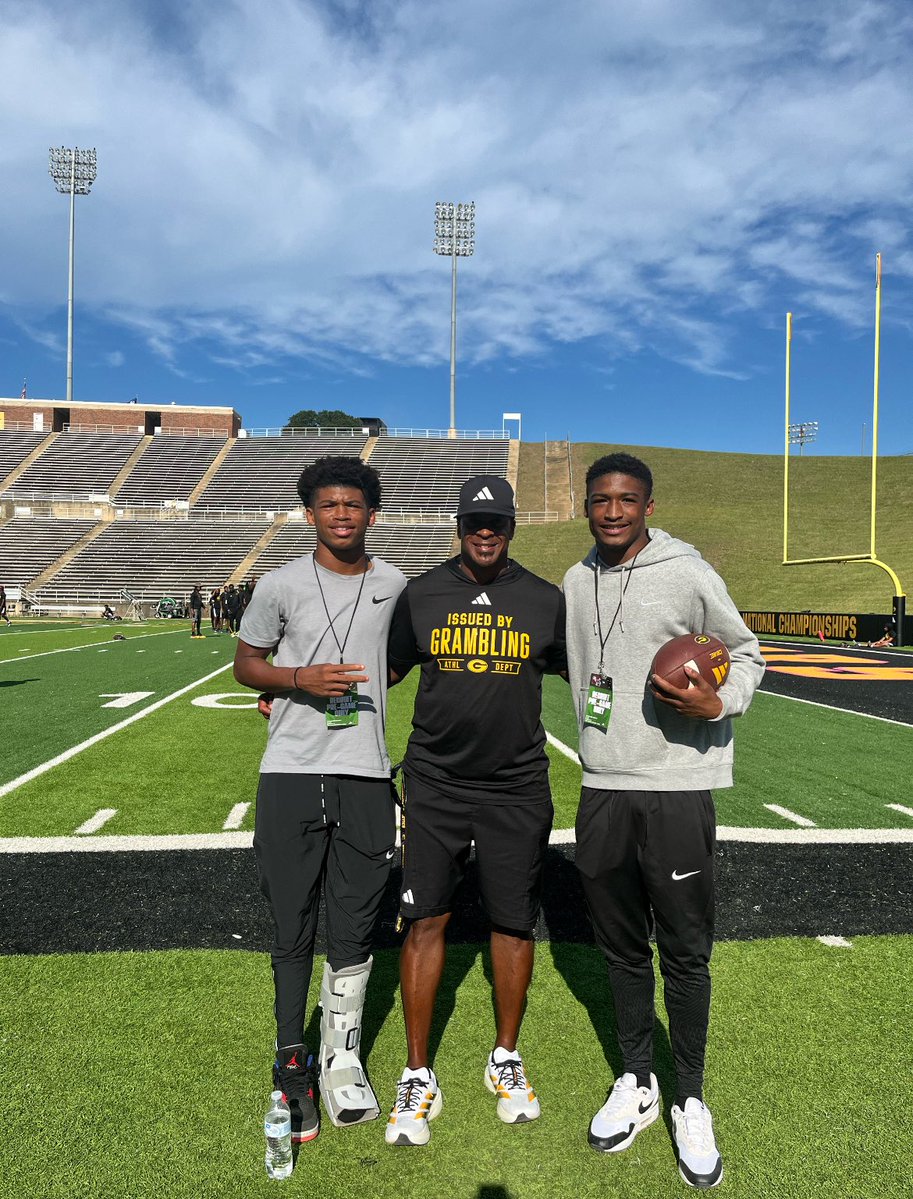 Cash6Davis's tweet image. Grambling!! Me and Big Bro wanna Thank You Guys for a Great Visit Today!! #Tigers @ceejayy0 @GSUFootball01 @_CoachWyatt @KrisPeters06 @mooreathletics @jacobybellazar @ShedrickMckenz2 @LiveOakFB