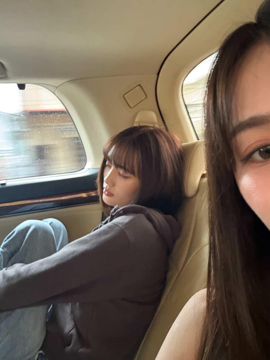 kapookphatbr's tweet image. 🗨 ✿ 11.10.25 ✿ broadcast: 🐰🫶🏻

#kapookploynira #kapookphat