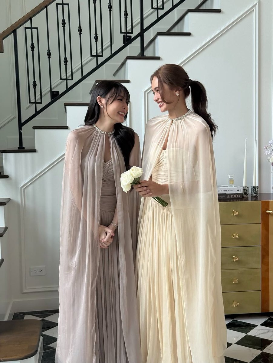 kapookphatbr's tweet image. 📸 ✿ 11.10.25 ✿ feed: punchitabrand 

👰🏻‍♀️🫧💍

#kapookploynira #kapookphat
#punchitabrand