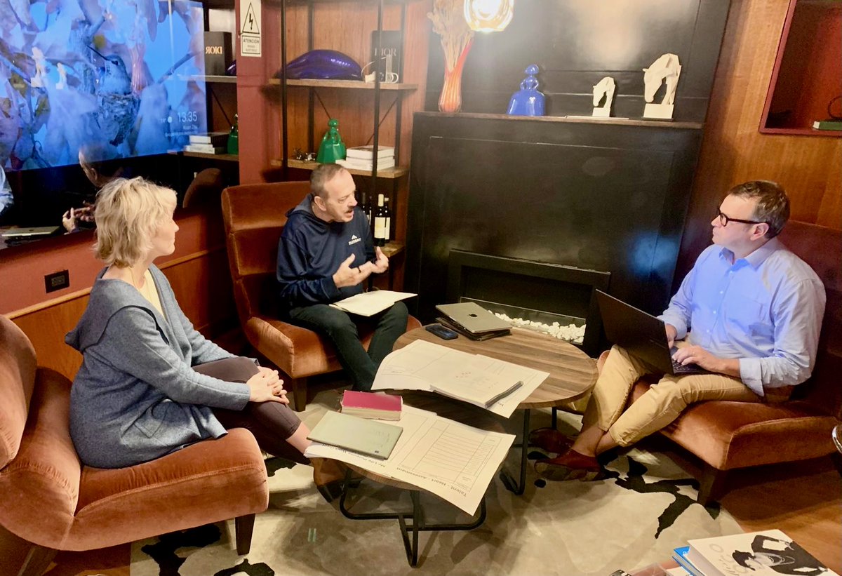 Jeff Adams (@drjeffadams) on Twitter photo ¡QUE COMIENCE EL ENTRENAMIENTO!
Cheryl y yo, junto con nuestra socia Mary Wade, llegamos a Lima, Perú, poco antes de la medianoche del martes pasado.
Al día siguiente comenzamos la capacitación de nuestra segunda generación de Guías que se unirán a Adams & Wade, LLC en nuestro ¡QUE COMIENCE EL ENTRENAMIENTO!
Cheryl y yo, junto con nuestra socia Mary Wade, llegamos a Lima, Perú, poco antes de la medianoche del martes pasado.
Al día siguiente comenzamos la capacitación de nuestra segunda generación de Guías que se unirán a Adams & Wade, LLC en nuestro