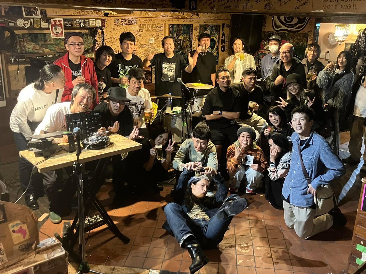 BLKRV Presents. 
DUSTY NOTHING" vol.4

今宵もありがとうございました！！！
凄く楽しかったです！！！

企画の黒川ありがとうございました！

また来年6月もよろしくお願いします！！

On A Cloud 
TRIADOF13TH 
green tripe 
西之カオティック 
THE DEAD PAN SPEAKERS

by 黒川-氏- ありがとう勇