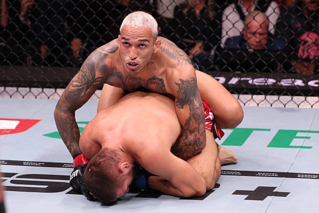 HorrorMMA's tweet photo. HOLY SHIT WHAT A PREDICTION https://t.co/h6r7lQeQAK