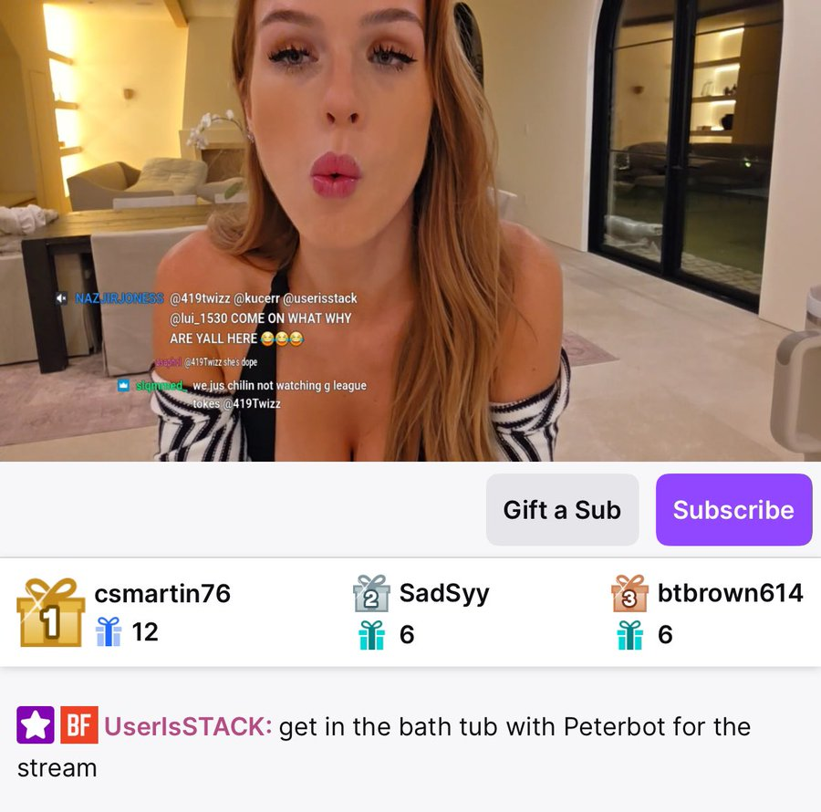 Keyziix's tweet image. stack trying to give peterbot the assist of doom LMAO