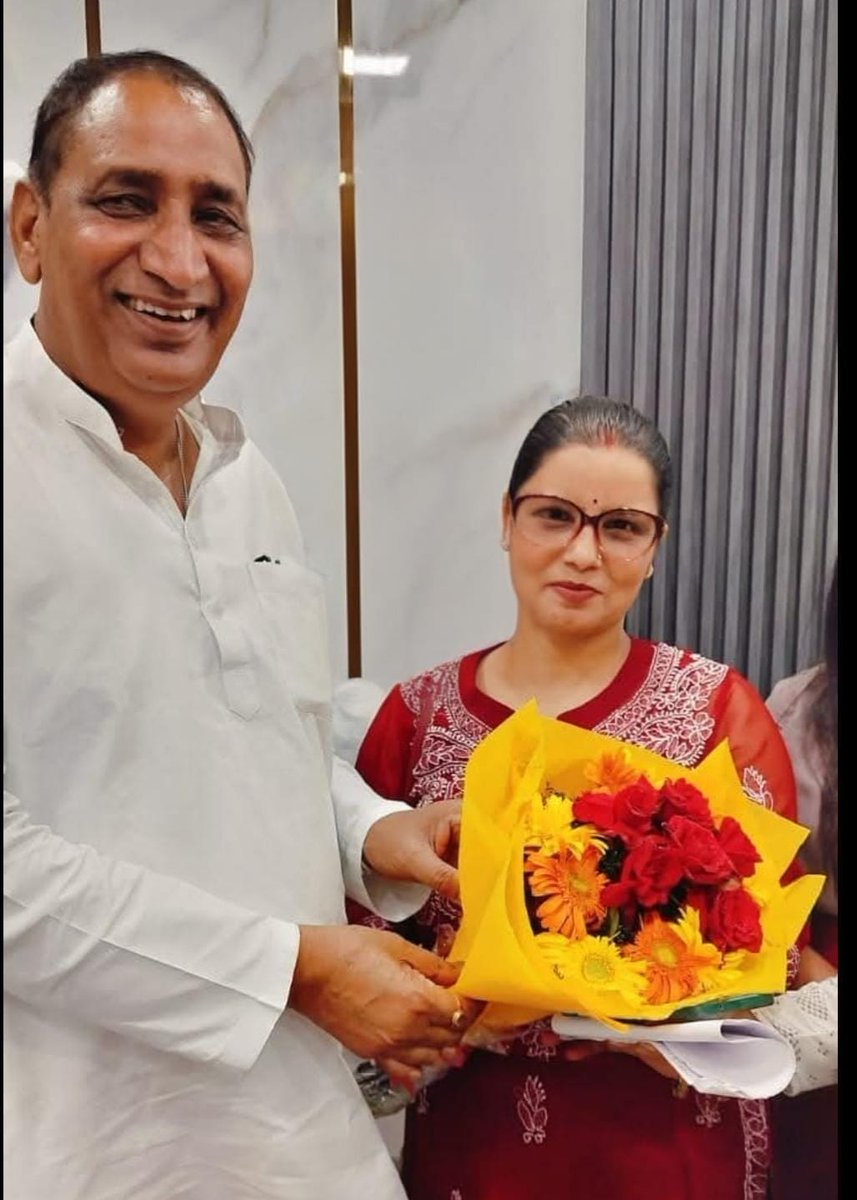 परम आदरणीय एवं दादरी विधानसभा के लोकप्रिय विधायक गुरुजी श्री <a href="/tejpalnagarMLA/">Tejpal Nagar</a> जी, को जन्म दिवस की अनंत हार्दिक शुभकामनाएं l
<a href="/Bjp4GbnagarUP/">BJP Gautam Buddh Nagar</a> <a href="/BJP4UP/">BJP Uttar Pradesh</a> <a href="/BJP4India/">BJP</a> <a href="/BJPMM4UP/">BJP Mahila Morcha, UP</a> <a href="/bjpmmwup/">BJP Mahila Morcha - West UP (Modi ka Parivar)</a> 
#बिसरखमंडलमहिलामोर्चा