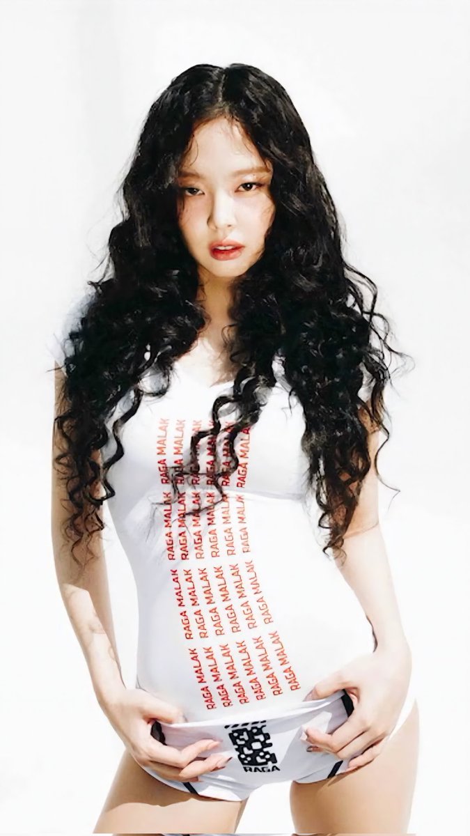 pukisad's tweet image. Hoy se cumple 1 año desde que  #JENNIE lanzó #Mantra