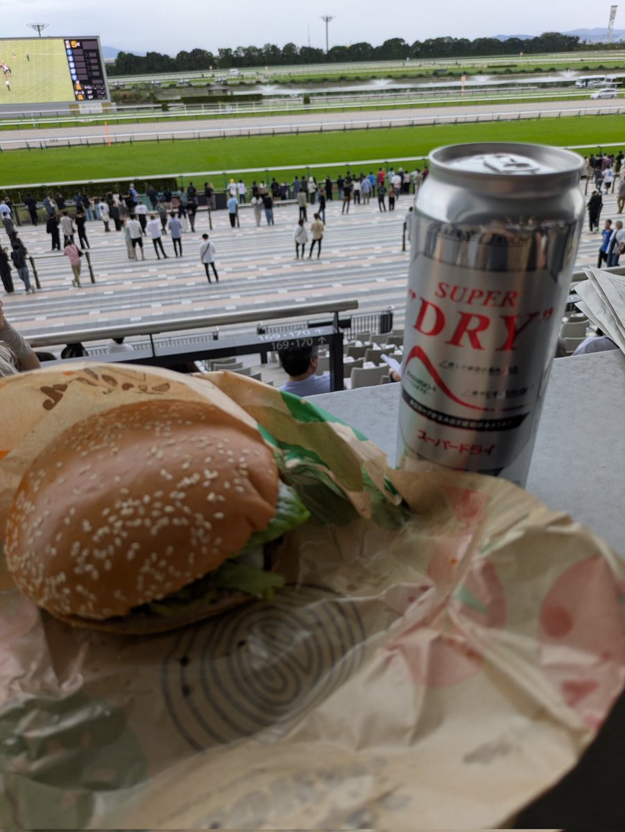 バーガーキングと缶ビール🍺