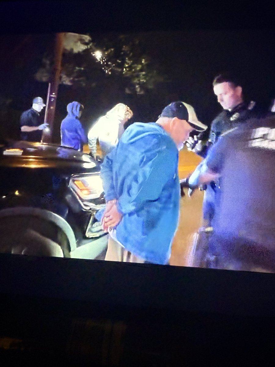 edscala's tweet image. More drugs in Wheeling. Shocker!

@ReelzChannel @OfficialOPLive #oplive #oplivenation @Garriottkatie41 @LividPd @YouKnowItsVegas