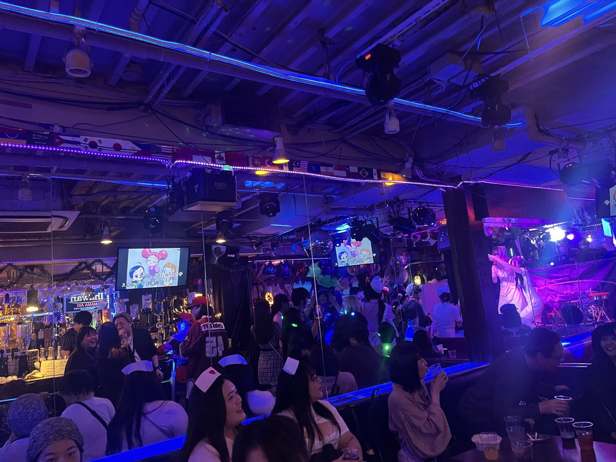 sugoban's tweet image. 昨夜もすごい晩餐会にご来会ありがとうございます🙇‍♀️スーパーナースナイト大盛り上がりでした✨✨

次回は12／13日ドレスコードは近日公開！！次回のすごい晩餐会で70回目🔥

ご来会お待ちしております🙇‍♀️

#すご晩
#sugoban
