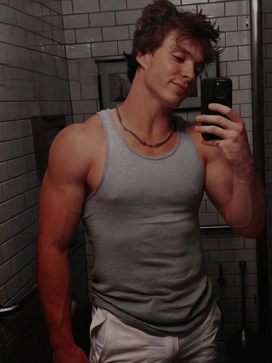 EXTASlSCARMESI's tweet image. ⠀⠀ㅤ⠀⠀ㅤ⠀⠀ㅤ⠀⠀ㅤ⠀⠀ㅤ⠀⠀ㅤ⠀⠀
⠀⠀𝙱𝙸𝙴𝙽 𝙱͟𝙴́𝙻𝙸͟𝙲𝙾 , 𝑎𝑠𝜄́ 𝑒𝑠 𝑒𝑙 𝑚𝑜𝑑𝑜
⠀⠀─── 𝓢𝙴𝙳𝚄𝙲𝚃𝙸𝚅𝙴  𝒔𝒖𝒏𝒅𝒂𝒚 .