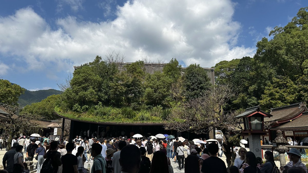 kattsun0125's tweet image. 京都ほどちゃうけどめっちゃ人いる😗
#福岡 #太宰府 #太宰府天満宮