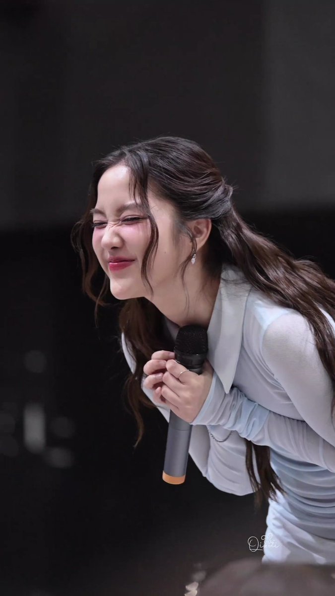 77_tinan's tweet image. พี่ฟรีนจมูกย่นน่าร้ากกก