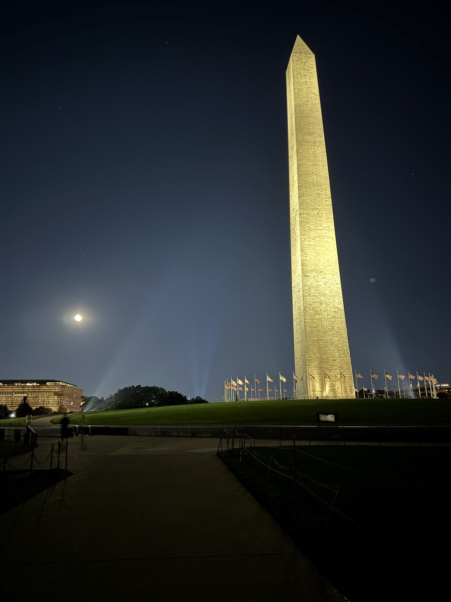 melanrld's tweet photo. A fantastic week enjoying DC and surrounding colleges. 
#DC https://t.co/TQdlUJmnnU
