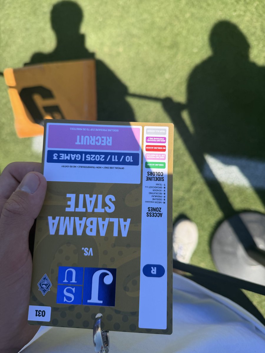 Colston Bennett tweet media