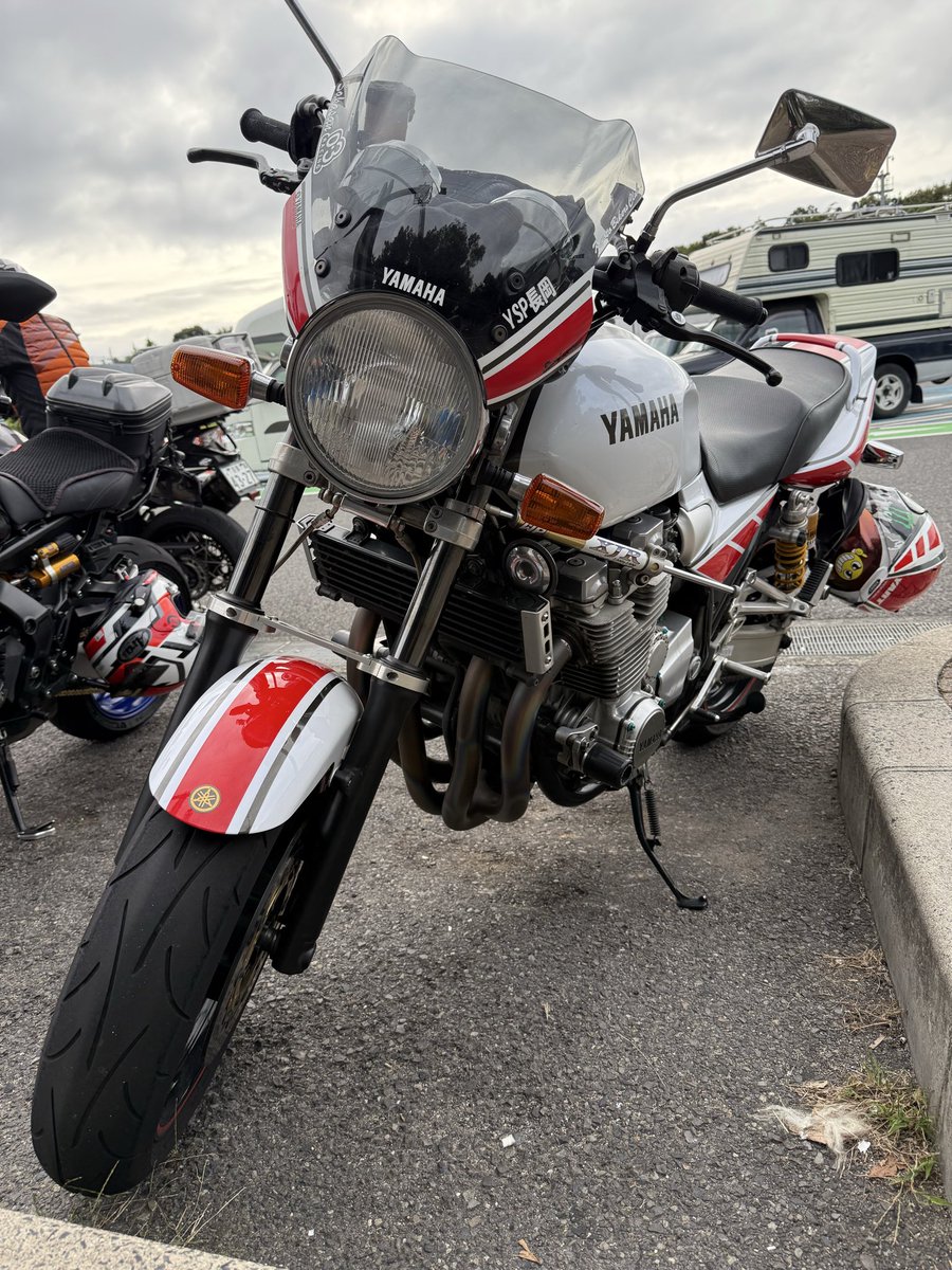 今日も、のんびりツーリング行くで🏍️💨
#xjr1300
#YAMAHAが美しい