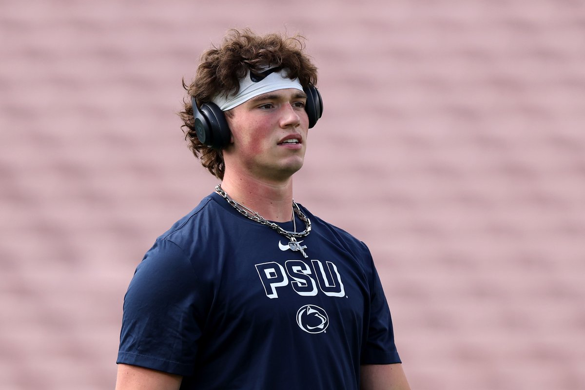 BR_CFB's tweet image. Penn State QB Drew Allar is out for the season, per HC James Franklin