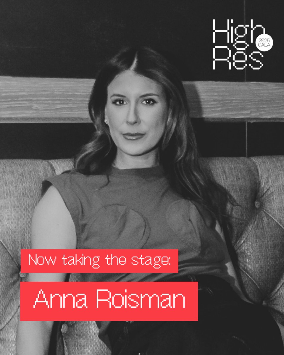 And now, celebrity comedian, actor, writer, and content creator <a href="/Anna/">Anna</a> Roisman takes the stage to emcee our #EEinHighRes gala! 👓✨

Catch her big intro and laughs live — join the virtual livestream now &gt;&gt; us02web.zoom.us/webinar/regist…
#CureCF