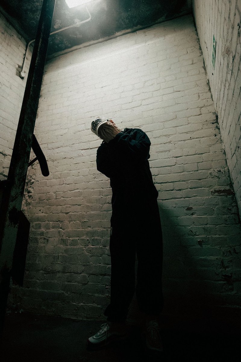 M  O  O  D
Just one of those days.