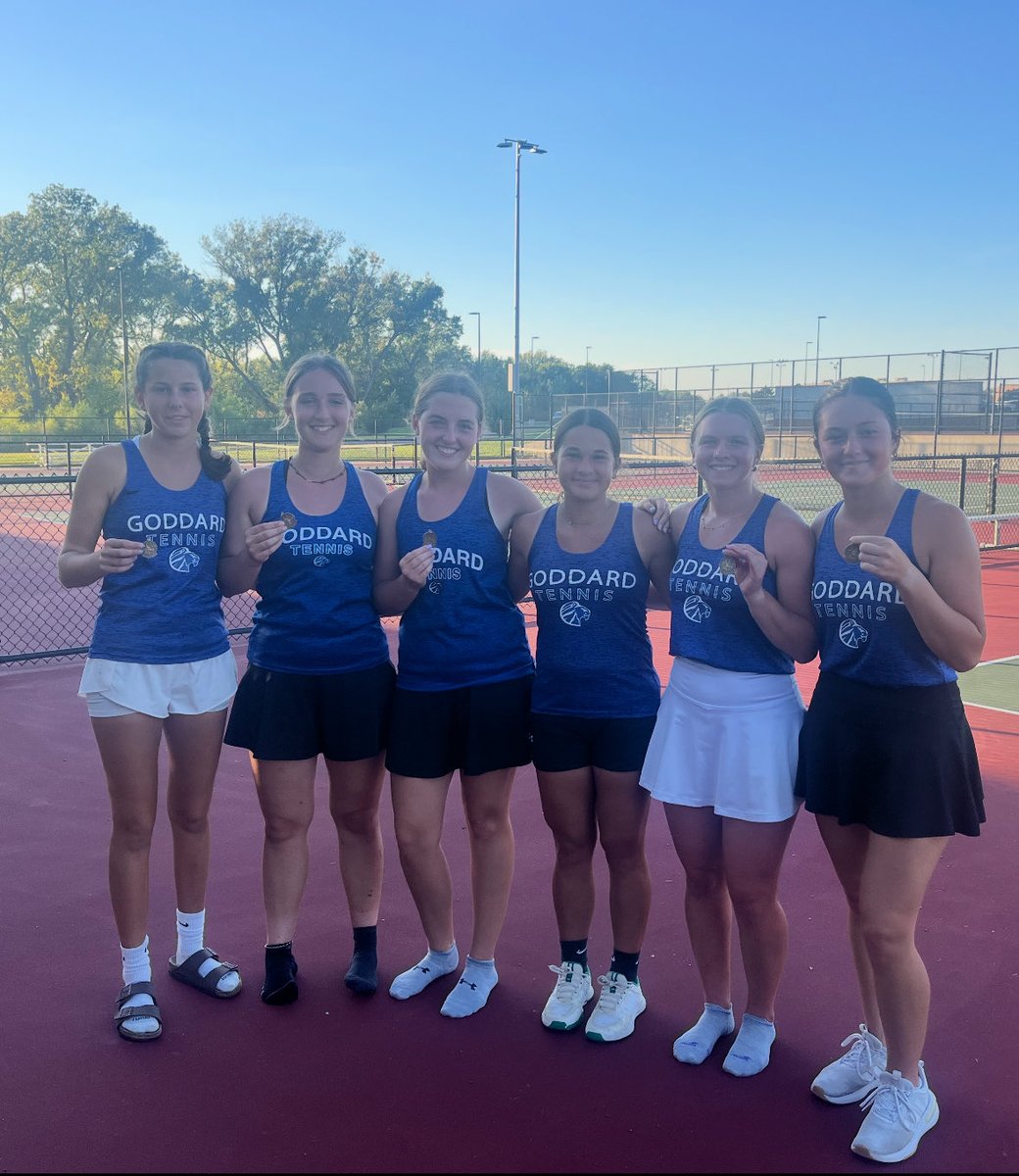 Congratulations to the Regional Runner-Up GHS Tennis Team!
Singles:
Charlotte Norton 3rd
Doubles:
Liliana Rising/Cadence Molina 4th 
Ryleigh Brown/Makena McAnally 6th