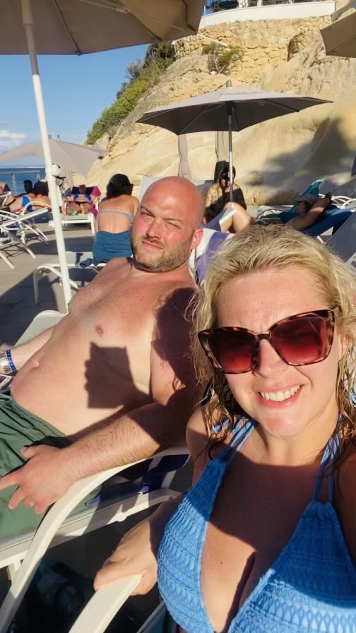 popsys's tweet image. My wife isn’t on here. But 7 years ago I wanted to take my own life. I owe her everything. I’ve been through some real shit. She’s still here . My rock xx